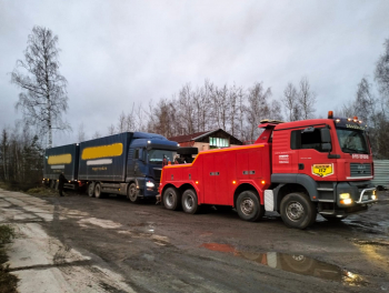 Авария с грузовиком: четкий план действий по эвакуации